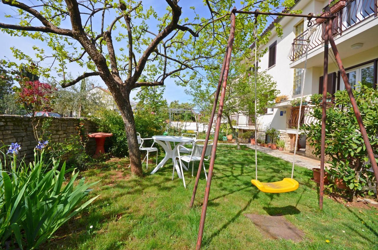 Apartments Milan Poreč Exterior foto